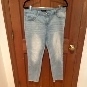 NYDJ GREY AMI SKINNY JEANS 14